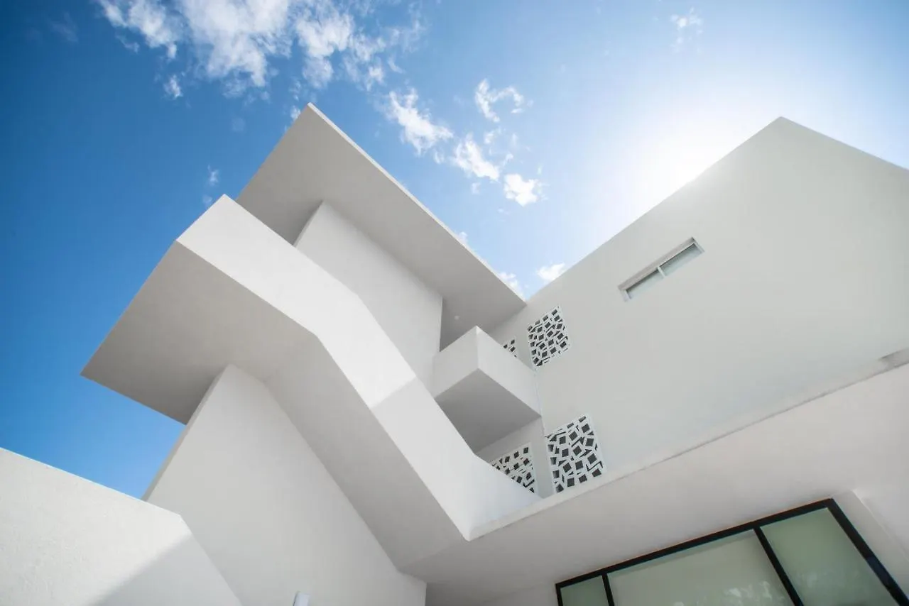 Luxury 1 Bed Apartment Near Seven Mile Beach At The Grove - Villa Island Life West Bay