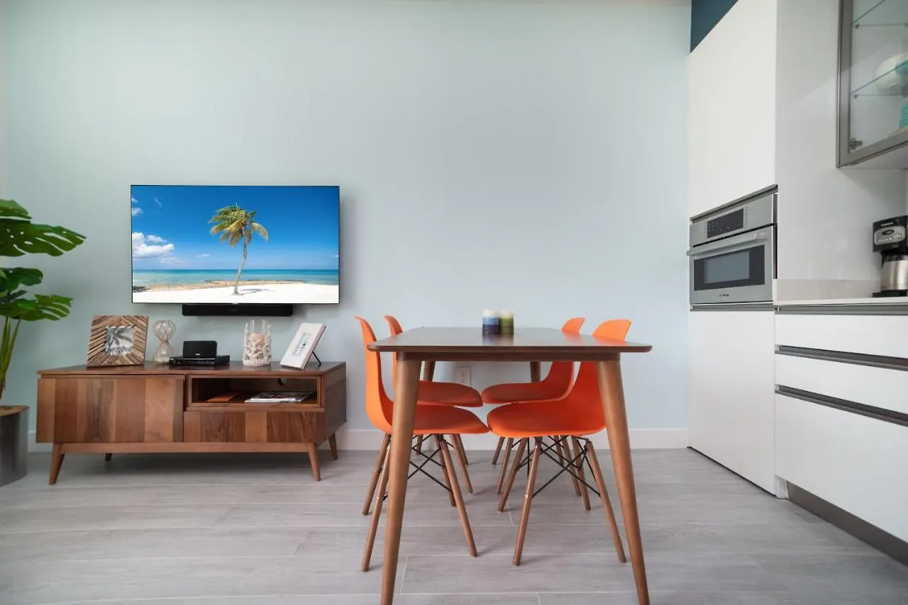 Luxury 1 Bed Apartment Near Seven Mile Beach At The Grove - Villa Island Life West Bay 0*,  Cayman Islands