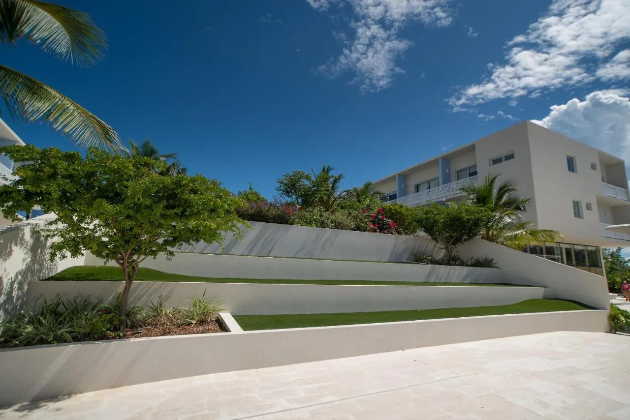 Luxury 1 Bed Apartment Near Seven Mile Beach At The Grove - Villa Island Life West Bay Cayman Islands